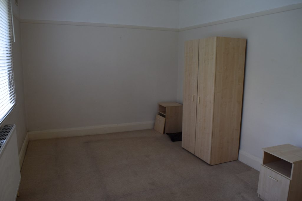 1.5 The Downs Court Rm4 - Before